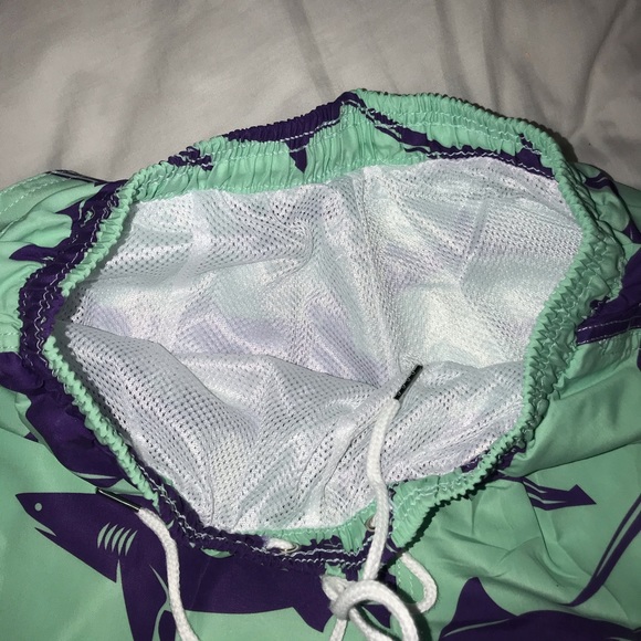 QuickDry Boardshorts Shark Swim Trunks - Picture 7 of 10